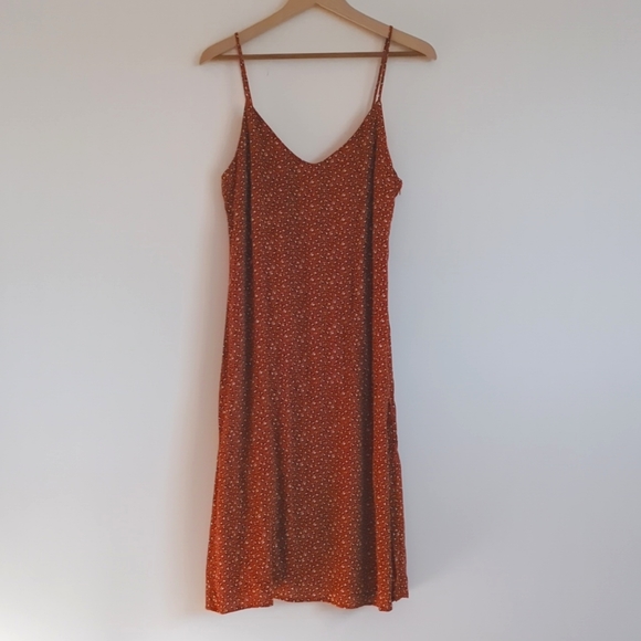 FINAL SALE 🆕🌿LEOPARD PRINT DRESS🌿 - Picture 2 of 9